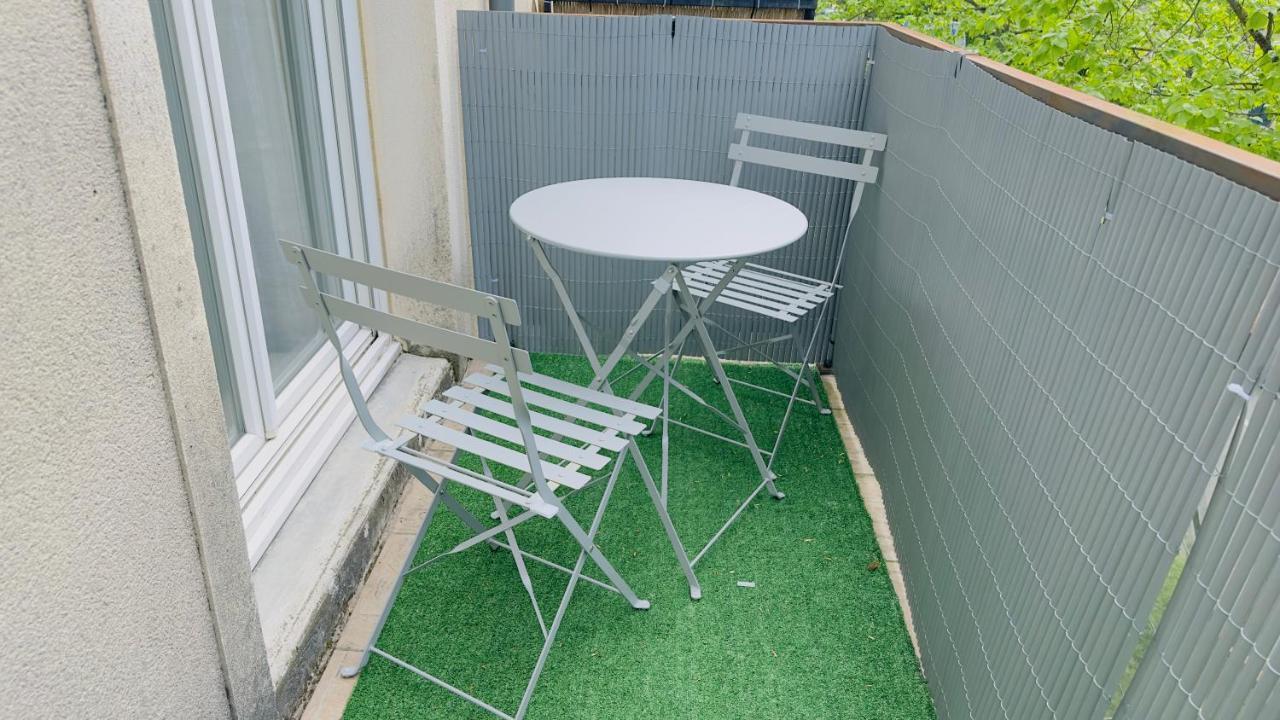 Apartment 3 Bedroomed Serris Val D'Europe Disneyland Paris Exterior photo
