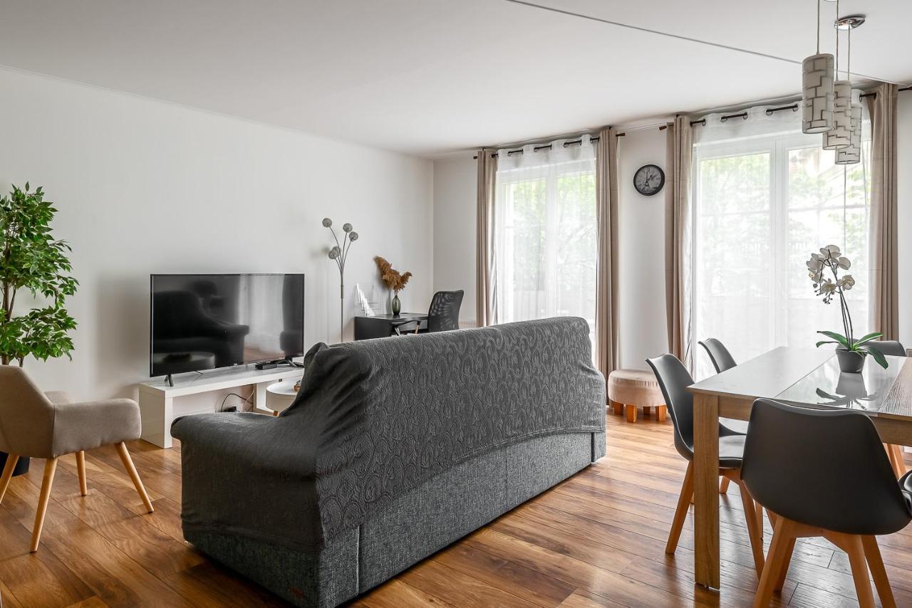 Apartment 3 Bedroomed Serris Val D'Europe Disneyland Paris Exterior photo