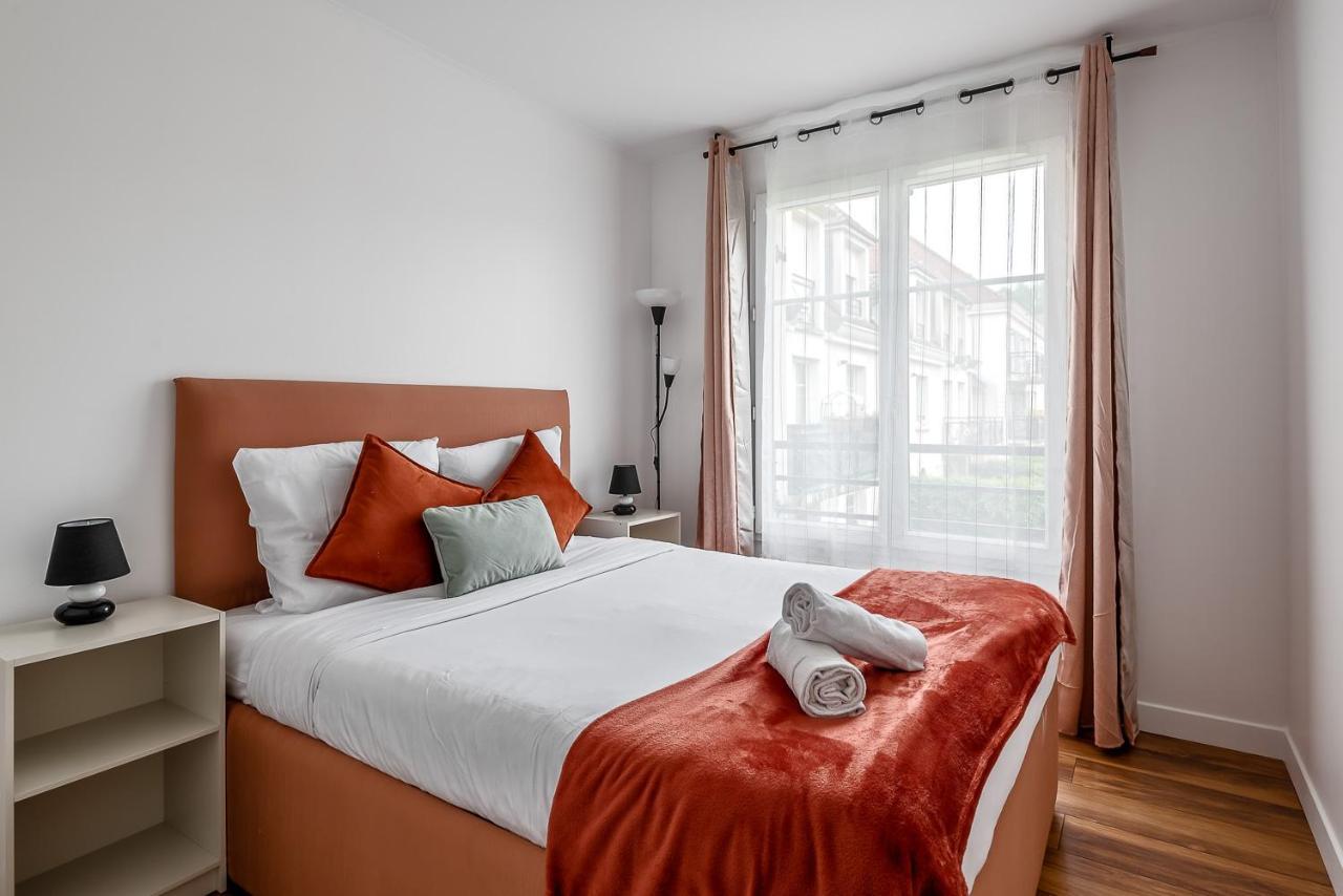 Apartment 3 Bedroomed Serris Val D'Europe Disneyland Paris Exterior photo