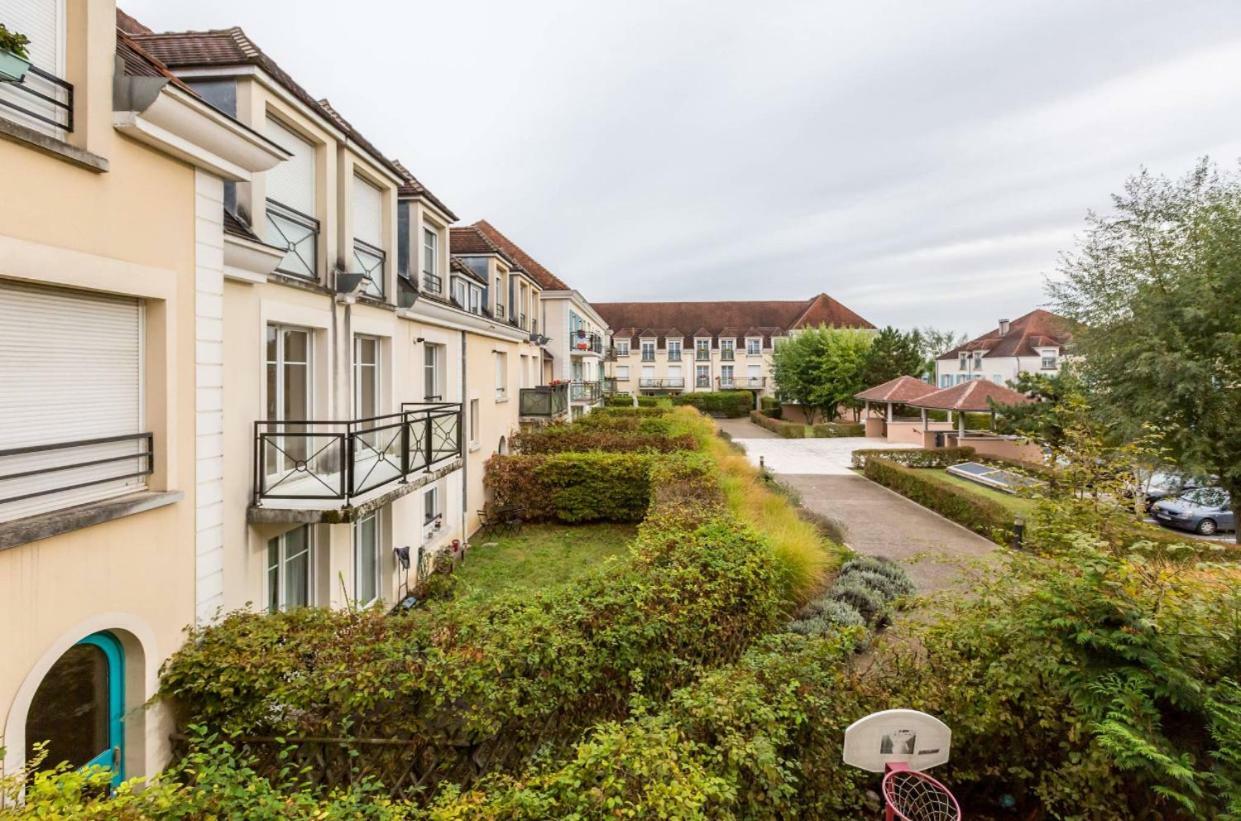 Apartment 3 Bedroomed Serris Val D'Europe Disneyland Paris Exterior photo